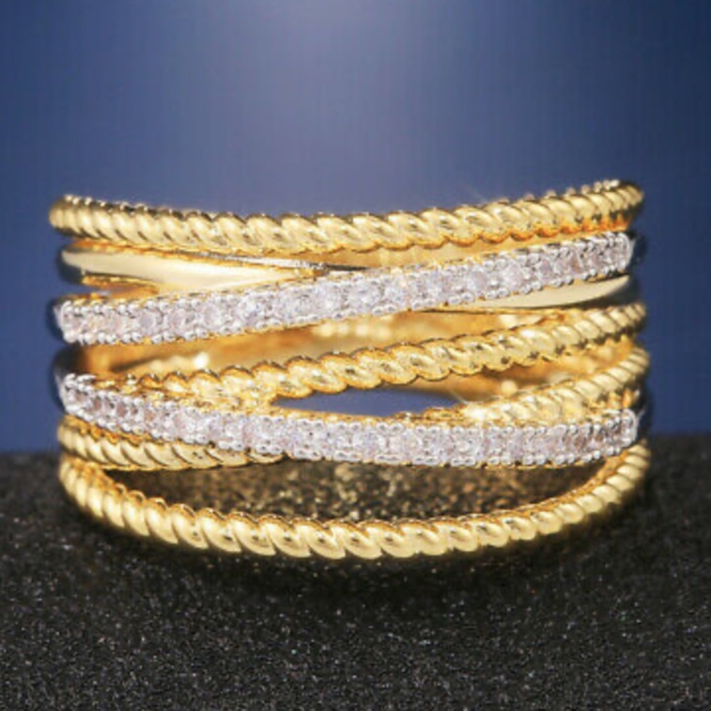 NEW 18k gold plated Ring - Picture 5 of 6